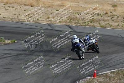 media/Apr-20-2025-AHRMA (Sun) [[393a79c373]]/Race/Group 10/Turn 4b/